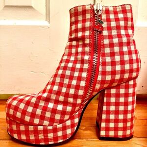 Swt Like Cherry Pie Gingham Boots 🍒🖤